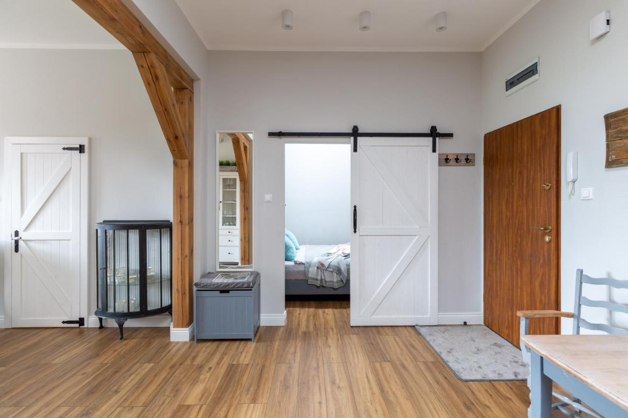 Apartament Wigilijna Premium Starowka エルブロンク エクステリア 写真